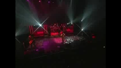 Three Days Grace performing Pain Live at The Palace