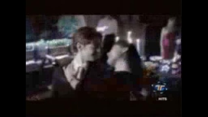 Rebelde Letra