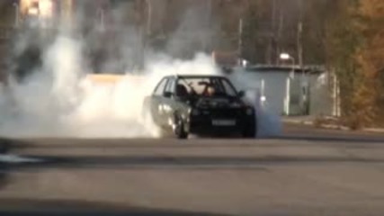 Най - за Уникалната Е30 - ка!!!