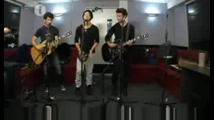 Jonas Brothers Paranoid Video - Bbc Radio 1 Live Lounge