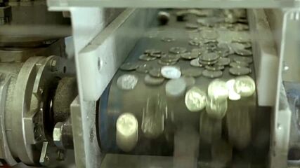 Австралия започва да сече монети с лика на Чарлз III (ВИДЕО)