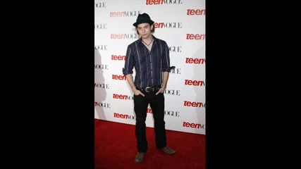 Jackson Rathbone