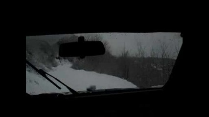 Екстремно Пътуване С Джип В Планината