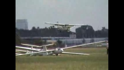 Cessna 172 Се Приземява