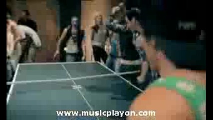 David Guetta & Chris Willis - Gettin Over You (feat. Fergie & Lmfao) 