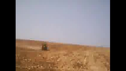 Трактор в действие