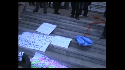 Протест срещу дупките - Варна - 05