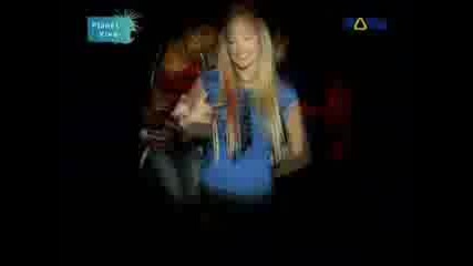 Avril Lavigne - Girlfriend