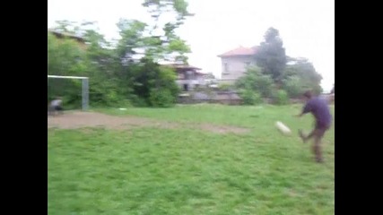12 годишно момче бие хубави удари