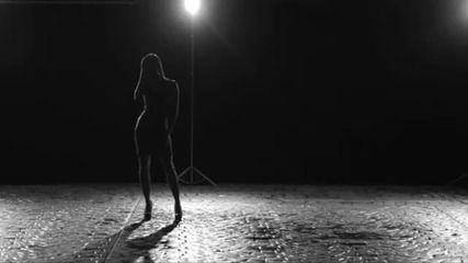 Frank Reyes - Amor a distancia (video Oficial) Hd