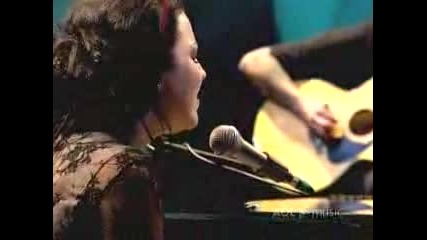 Evanescence - Lithium (acoustic @ Aol)