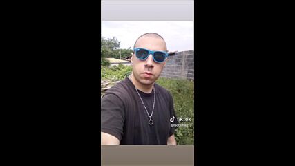 Vid_20960723_192832_695.mp4