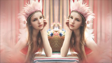 Silver Swans - Mother of pearl