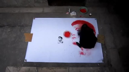 Мацка рисува с топка!!!