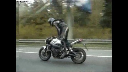 Най - лудия моторист на всички времена !!! 
