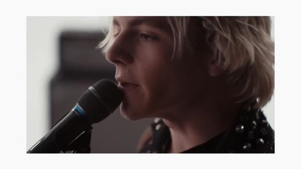 R5 - Let's Not Be Alone Tonight ( Официално Видео )