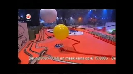 Domino Day 2008 - part 4 