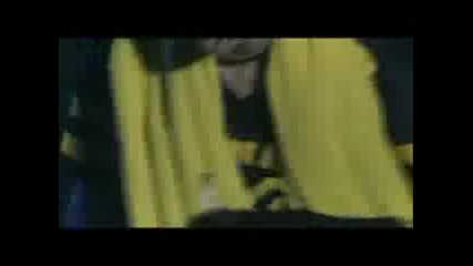 Bill and Tom sing the Numa song 