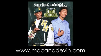 Snoop Dogg & Wiz Khalifa - Smokin' On