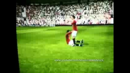 [гледай Задължително] Fifa 09 - Роналдо Е Гей !!!