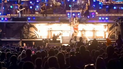 Robbie Williams - Rock Dj ( Live)