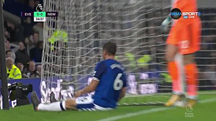 Евертън - Нюкасъл 0:0 /първо полувреме/