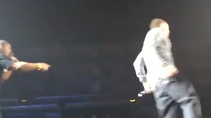 Eminem - Not Afraid Live in La @ Activision