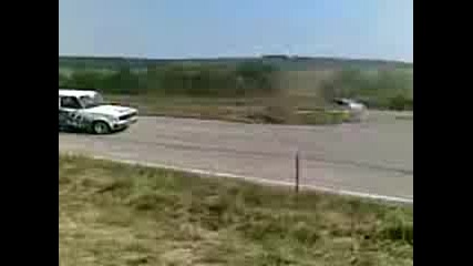 Рали Баховица 1 Ден Част 1.3gp