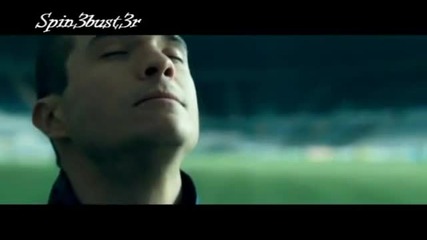 Santiago Munez Feeling A Moment