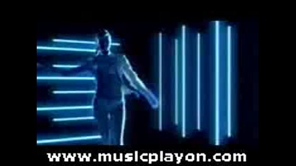 Holly Valance - Kiss Kiss 