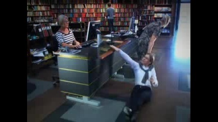 X360 - System - Bring A Friend Commercial