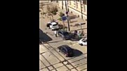 КУЛТОВО: Мъж шпори из София със скоба на колата