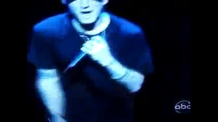Eminem - Beautiful (live 2009)