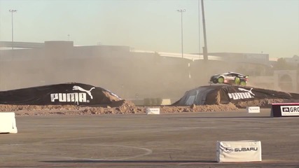 Ken Block се запалва по време на състезание !!