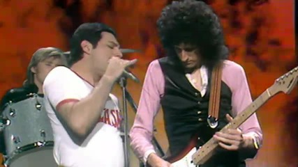 Queen - Play the Game