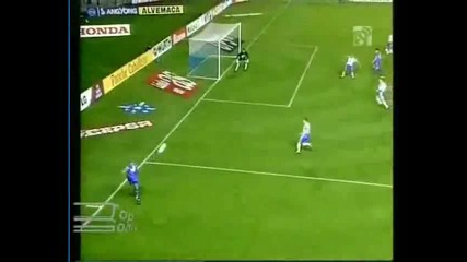 Най-невероятният гол в историята на футбола! - Roberto Carlos score a goal!