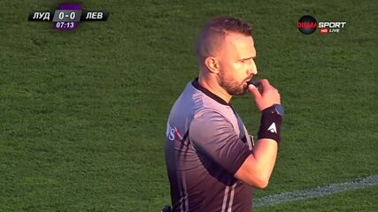 Отменен гол за Левски срещу Лудогорец