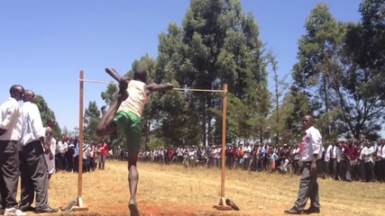 Няма да повярвате колко могат да скачат тези кенийци! Тези са за олимпийските игри!