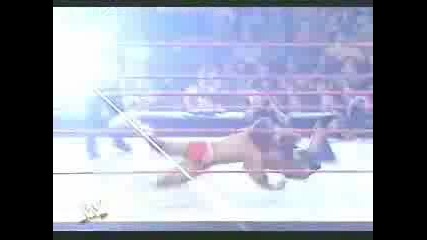 WWE-подбрани моменти от RAW