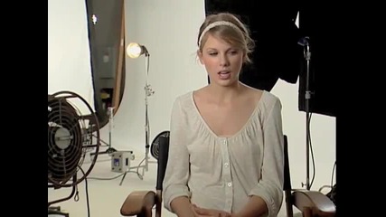 Entrevista nos bastidores do primeiro Photoshoot p Cover Girl 