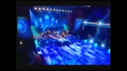 Beyonce - Irreplaceable (Live)