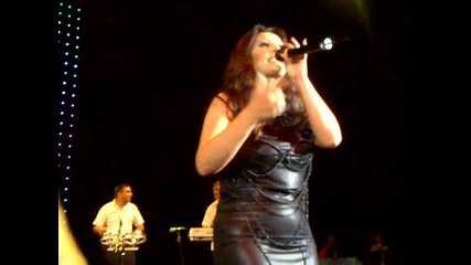 Dragana Mirkovic - Zagrli me majko Ndk 2011