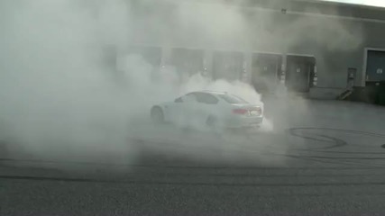 2008 bmw e92 m3 burout drifting