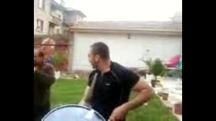 zurni