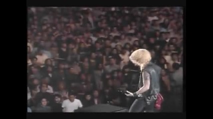 Guns N' Roses - Bass Solo by Duff Mckagan