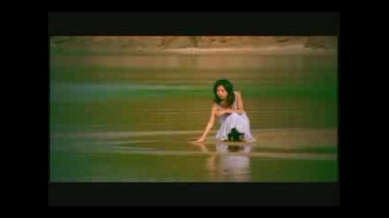 Romance De Amor Performed By Xue - Fei Yang.