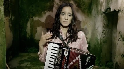 Превод •2015 • Julieta Venegas - Моят Път - Ese Camino (official Video)