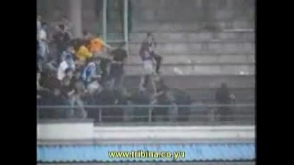 Hooligans Vs Police.flv