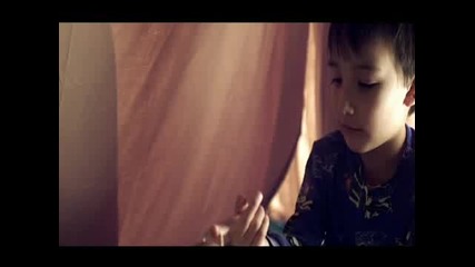Linkin Park - Burning in the skies * Official video * 