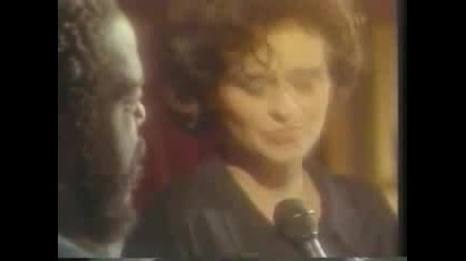 Barry White & Lisa Stansfield - All Around The World (prevod) 